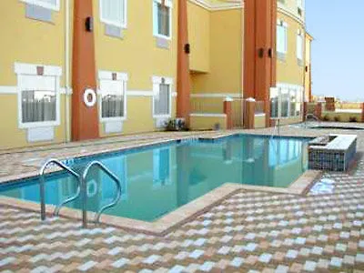 Super 8 By Wyndham Hidalgo/Mcallen Area
